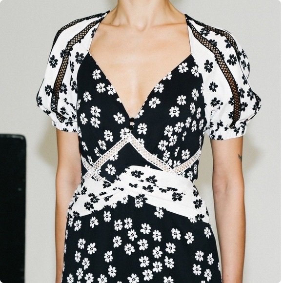 Self Portrait Daisy Dress Hot Self Portrait White Daisy Embroidered Midi  Dress Discount